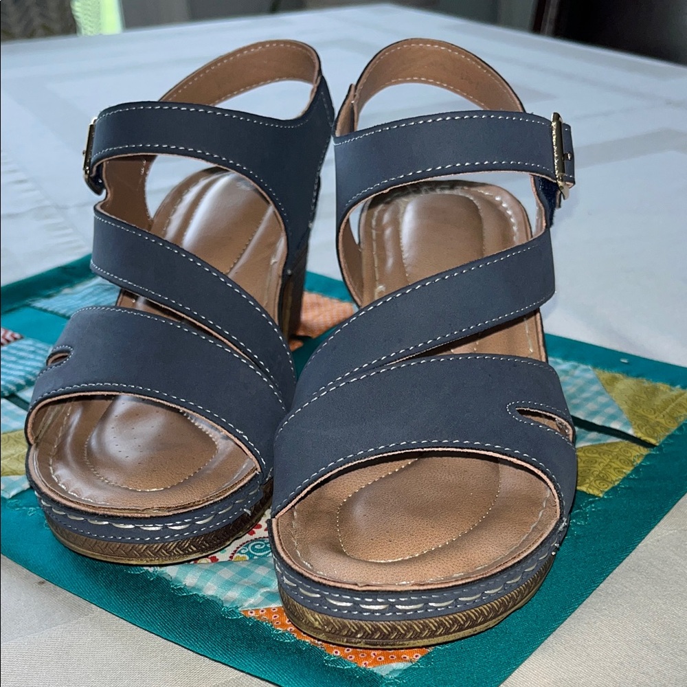 Patrizia Elegant Blue Strappy Sandals Size 8 - Picture 4 of 4